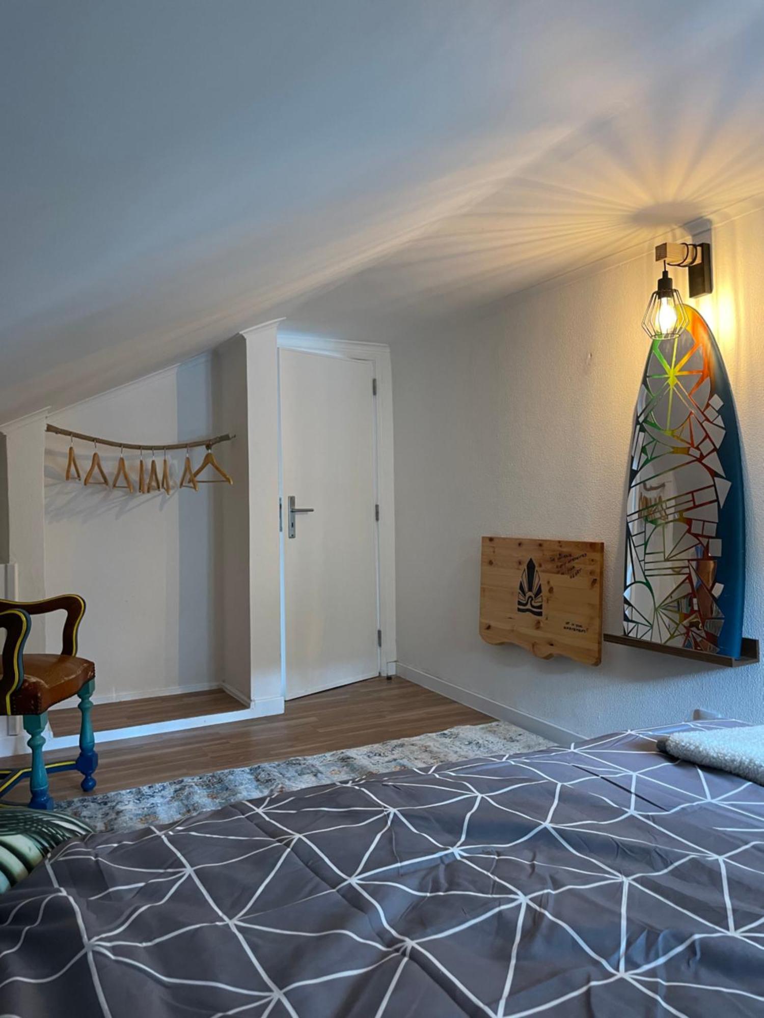 Lisbon Soul Surf Camp Hostel Cascais Kültér fotó