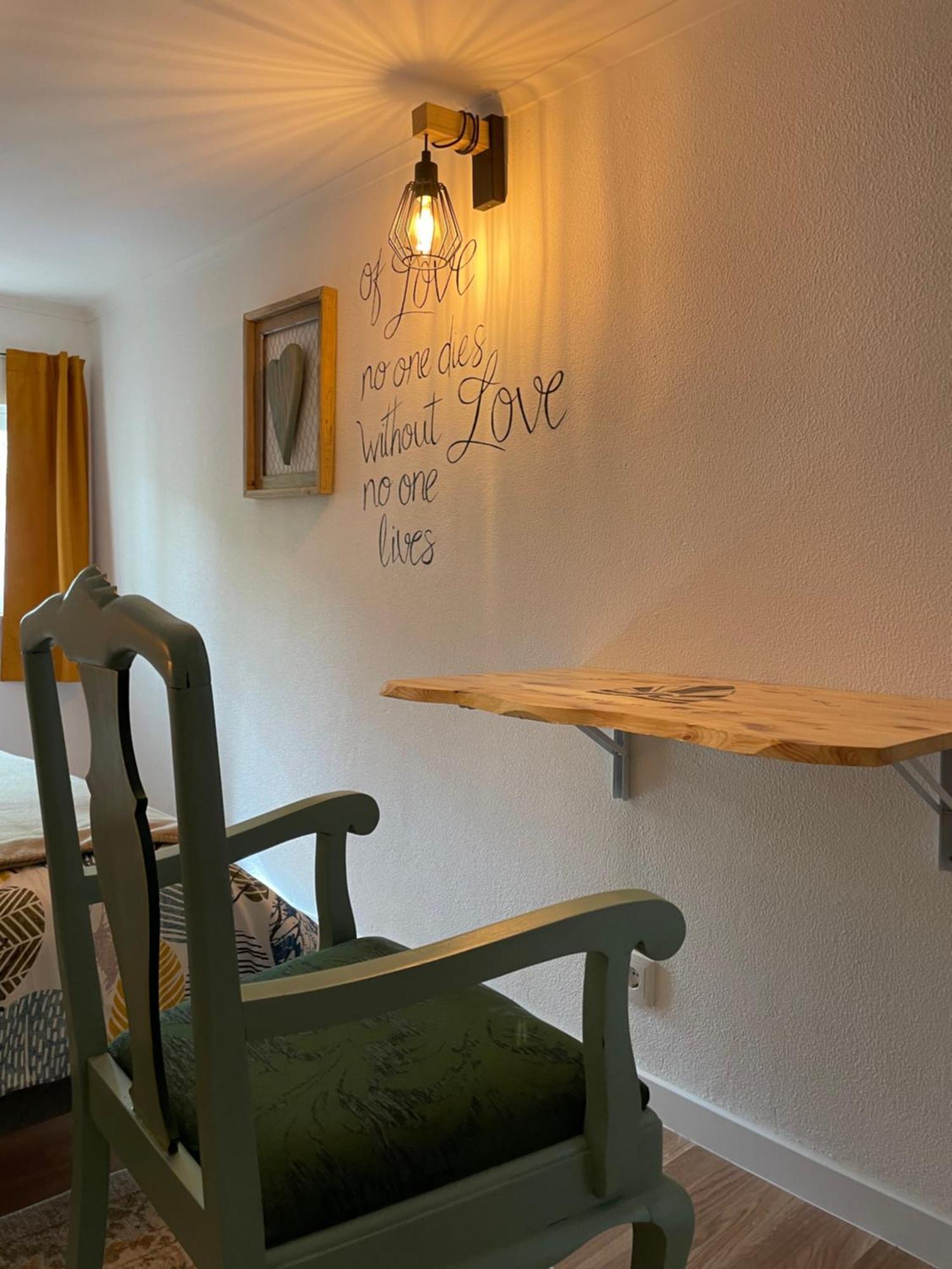 Lisbon Soul Surf Camp Hostel Cascais Kültér fotó