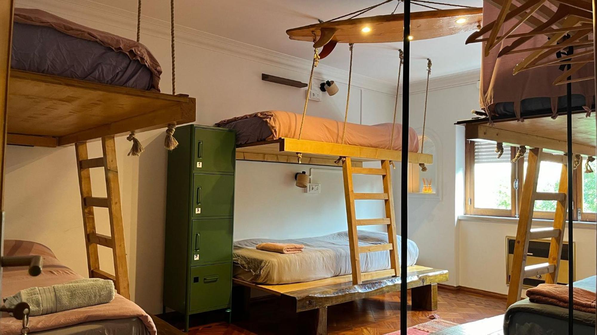 Lisbon Soul Surf Camp Hostel Cascais Kültér fotó